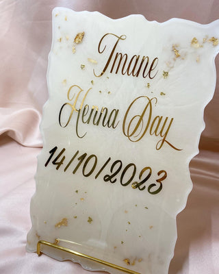 Plaque en résine epoxy personnalisée avec support
